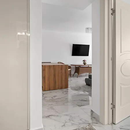 First & Parking Apartment
