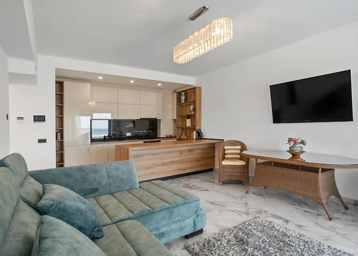 Apartmán First & Parking Mamaia